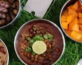 A picture of step 4 of Chana masala.