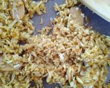 Foto langkah ke 3 dari resep Nasi Goreng Sosis.