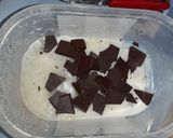 A picture of step 2 of Mango kulfi with coffee-choco pieces🥭🥭🥭🥭🥭🥭🥭🥭🥭🥭🥭🥭🍫🍫.
