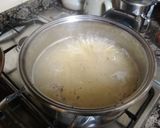 Foto del paso 1 de la receta: Tallarines con marisco. Fácil y rápido