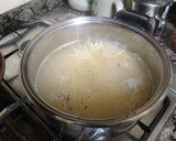 Foto del paso 1 de la receta: Tallarines con marisco. Fácil y rápido