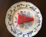 A picture of step 1 of California Farm Raw Tuna Toppings.