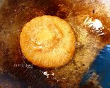 Foto langkah ke 8 dari resep Kue Kucur/ Cucur Gula Merah Nyerat Nyarang Lembut.