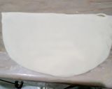 A picture of step 2 of Chicken Arabi bun.