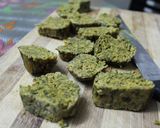 A picture of step 6 of Maharashtrian style Kothimbir vadi/Coriander Fritters/Dhaniya Rolls.