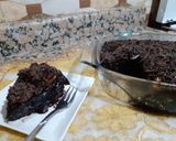 صورة لخطوة 4 من وصفة كيكة شوكولا من الذ انواع كيك بدون دقيق مع صوص شوكولا رائع