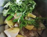 A picture of step 2 of Pear chutney.