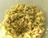 Foto del paso 2 de la receta Revuelto calabacín con cebolla