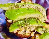 Foto del paso 6 de la receta: TOSTADAS CON HUEVO Y PALTA 🥑🥚🥑