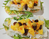Foto del paso 5 de la receta: Tosta de bacalao ahumado con naranja