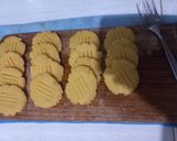 Foto langkah ke 5 dari resep Eggless Pan Bake Cookies.