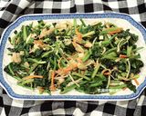 A picture of step 9 of Stir-Fried Spinach and Enoki Mushrooms with Shacha Sauce.