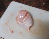 Foto del paso 1 de la receta: Muslos de pollo asados en freidora de aire con papas arrugas y mojo