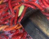 Foto langkah ke 2 dari resep Baby cumi sambal bawang.