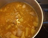 A picture of step 2 of Lemon Chicken with Potatoes in a Pot.