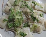 Foto del paso 7 de la receta: Ravioles con pesto de radicheta y de hierbas  en mixer