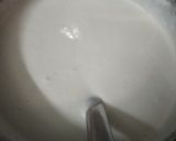 A picture of step 1 of Idli sambar red chutney.