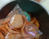 Foto langkah ke 4 dari resep Krupuk Acan Berbumbu.