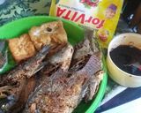 Foto langkah ke 3 dari resep Mujair vs tahu goreng bakar.