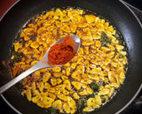 Foto del paso 4 de la receta: Espinacas con garbanzos