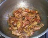 A picture of step 5 of Sweet and sour chicken wings with chicken soup.