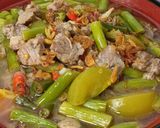 Foto langkah ke 6 dari resep Asem-asem Daging Buncis.