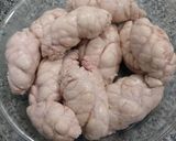 Foto del paso 1 de la receta: Mollejitas al verdeo