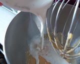 Une image de l'étape 6 de Mini cannelés bordelais.