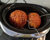 Foto del paso 4 de la receta: Fiambre de pechuga de pavo en crockpot, cocina lenta