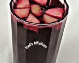 A picture of step 3 of Hibiscus drink (zobo).