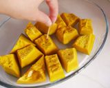A picture of step 1 of Caramel Kabocha Squash Pudding.