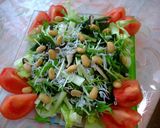 A picture of step 3 of "Magowa-yasashii" Salad.