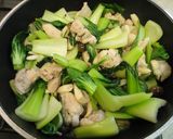 A picture of step 3 of Chicken and Bok Choy Cream Stew.