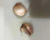 Foto del paso 3 de la receta: Rape a la plancha con guarnición de espárragos salteados y tomate cherry