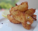A picture of step 3 of Mozzarella Cheese With Dried Cranberry Wanton Stick.