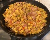 Une image de l'étape 15 de One pot pasta poivron, tomates, pancetta, oignon, origan.