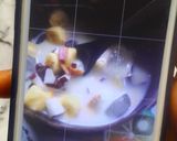 A picture of step 2 of Milky fruit bowl.