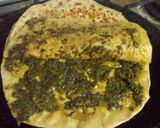 A picture of step 3 of Left over Spinach Paratha.