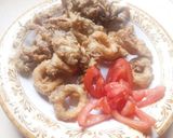 Foto langkah ke 6 dari resep Cumi goreng tepung.