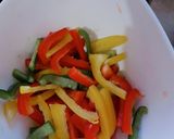 A picture of step 3 of Uttapam pizza.