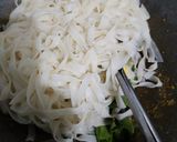 Foto langkah ke 4 dari resep Kwetiaw goreng bocil friendly.