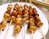 A picture of step 6 of Shashlik sticks😍.