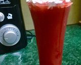 صورة لخطوة 2 من وصفة عصير فراولة 🍷🥤