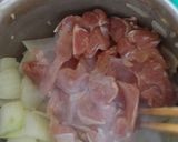 A picture of step 2 of Easy Soy Milk Curry Soup.