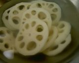 A picture of step 1 of Pickled Lotus Root.