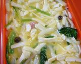 A picture of step 6 of Silicone Steamer Quiche.