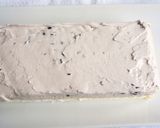 A picture of step 14 of Matcha Chocolate Adzuki Mont Blanc Shortcake.