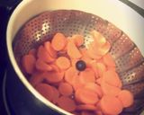 A picture of step 2 of Carrots (Baby Food).