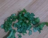 A picture of step 4 of Tomato Salad.