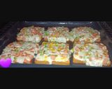 عکس مرحله 2 از دستور پیتزا با نان تست🥪(پیتزا حاضری)🍕